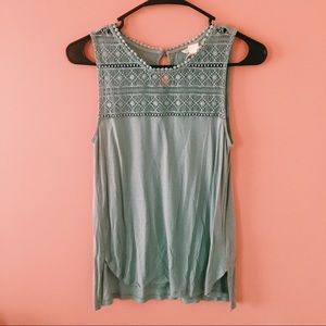 Cute blue top from H&M